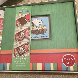 Snoopy New scrapbook - all included